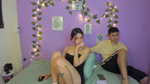 Snapshot of charlotte_queeen chatting on February 15, 2025, 10:42 pm Charlotte online show from February 15, 2025, 10:42 pm