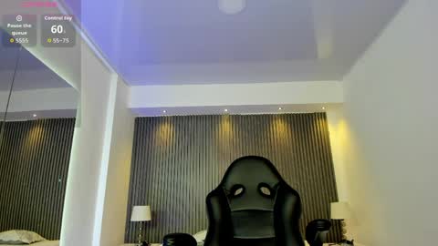 Snapshot of charlotte_whitee1 chatting on May 11, 2026, 11:16 am Charlotte Everyday From 0700 to 1300 Col Time online show from May 11, 2026, 11:16 am