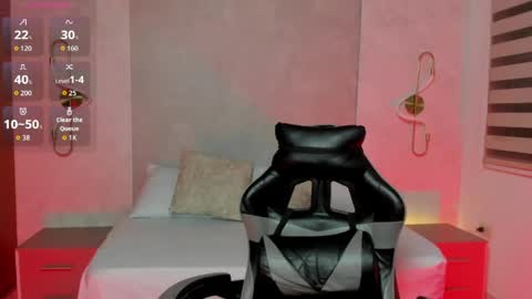Snapshot of charlottee27_ chatting on May 13, 2026, 2:31 am Charlottee online show from May 13, 2026, 2:31 am