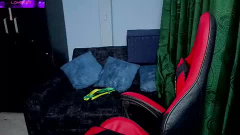 Natalia online show from June 14, 2026, 2:24 am