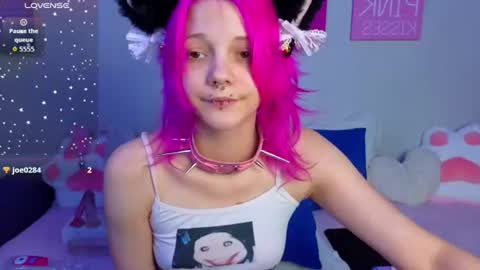 charlotteharuko online show from July 15, 2026, 4:29 am