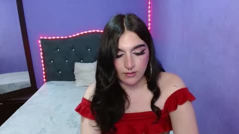 Snapshot of charlotteturners chatting on February 5, 2025, 12:31 am VALERIA online show from February 5, 2025, 12:31 am