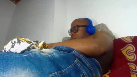 charly_vergonti_ online show from September 23, 2025, 10:29 am