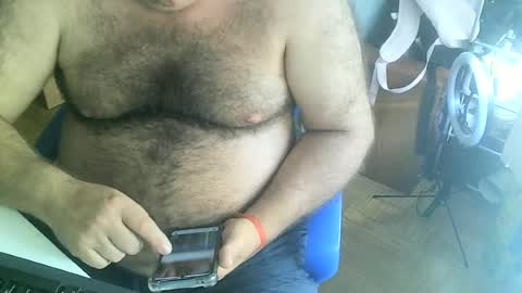 charly online show from June 17, 2026, 7:44 am