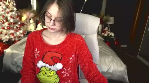 charlywines online show from December 15, 2025, 8:02 pm