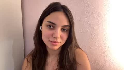 Snapshot of charmainerempe chatting on May 28, 2026, 3:53 pm Lina online show from May 28, 2026, 3:53 pm