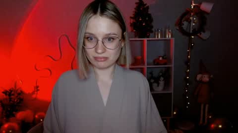 Michelle  online show from December 14, 2024, 3:07 am