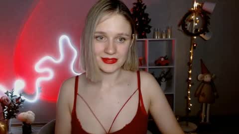 Michelle  online show from December 16, 2024, 6:32 am