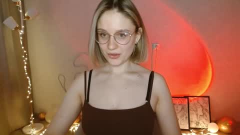 Michelle  online show from January 23, 2025, 3:16 am