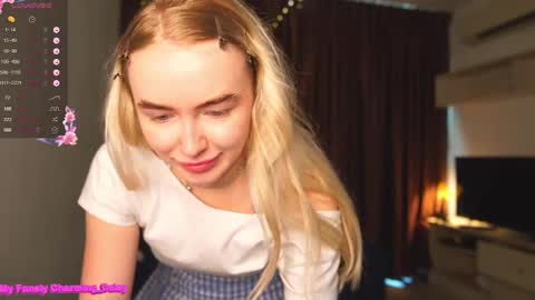 Snapshot of charming_daisy chatting on February 27, 2025, 2:10 am my fansly Charming daisy My Wishlist for new toys online show from February 27, 2025, 2:10 am