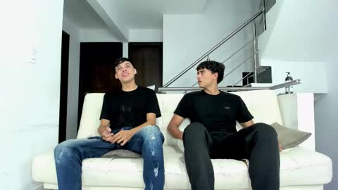 Snapshot of charming_lovers chatting on March 7, 2026, 5:26 am charming lovers online show from March 7, 2026, 5:26 am