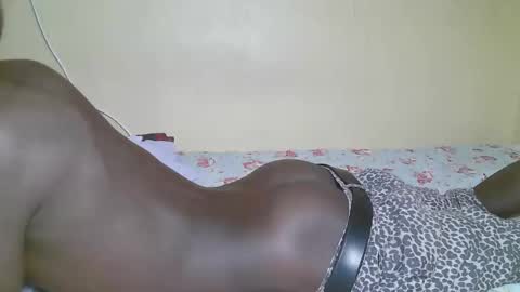 Snapshot of charmzboy chatting on October 9, 2025, 9:29 am charmzboy online show from October 9, 2025, 9:29 am