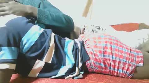 Snapshot of charmzboy chatting on November 2, 2025, 6:38 am charmzboy online show from November 2, 2025, 6:38 am