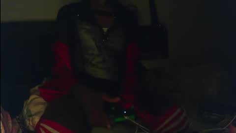 Snapshot of charr1barr chatting on December 23, 2024, 8:55 am Miss Chocolate online show from December 23, 2024, 8:55 am