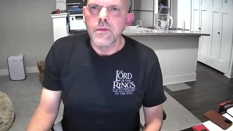 chaseru80172 online show from February 12, 2026, 4:40 am