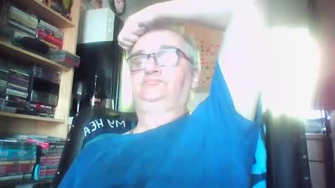 Snapshot of chatboxlee chatting on July 4, 2026, 12:55 pm chatboxlee online show from July 4, 2026, 12:55 pm