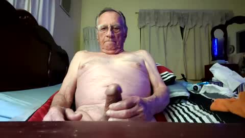 chatoffmale60 online show from July 20, 2026, 11:45 am
