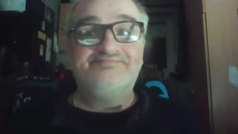 lee online show from May 18, 2026, 1:24 am