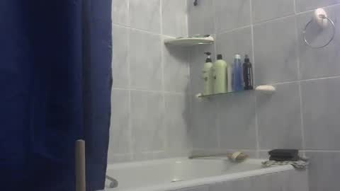 chaturbatordeluxe online show from December 18, 2025, 3:23 am