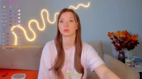 Em online show from September 18, 2025, 8:27 am