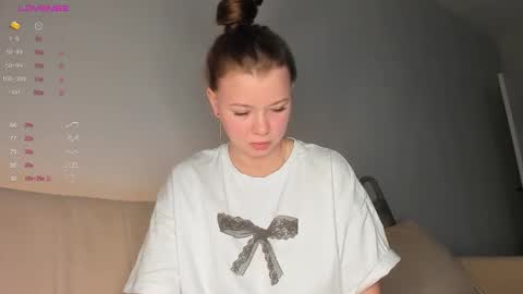 Em online show from October 25, 2025, 8:14 pm