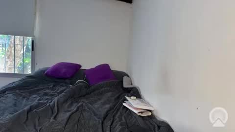 Snapshot of chavitaxxx chatting on October 13, 2025, 8:20 pm chavitaxxx online show from October 13, 2025, 8:20 pm