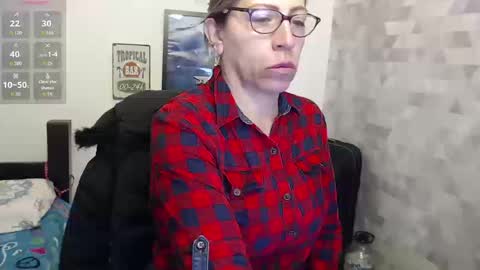 Snapshot of chayla_ruiz chatting on September 16, 2025, 1:12 pm CHAYLA VICTORIA RUIZ  online show from September 16, 2025, 1:12 pm