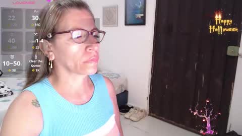 Snapshot of chayla_ruiz chatting on October 13, 2025, 10:43 pm CHAYLA VICTORIA RUIZ  online show from October 13, 2025, 10:43 pm