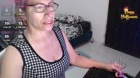 Snapshot of chayla_ruiz chatting on October 24, 2025, 10:00 am CHAYLA VICTORIA RUIZ  online show from October 24, 2025, 10:00 am