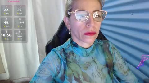 CHAYLA VICTORIA RUIZ  online show from April 26, 2026, 8:06 pm