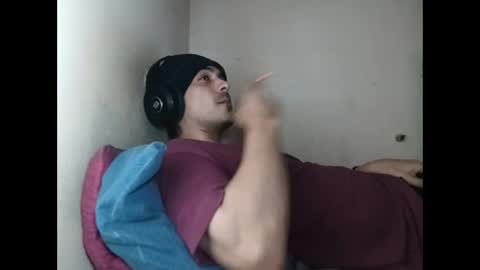 OnlyChayno online show from April 19, 2026, 5:51 am