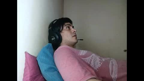OnlyChayno online show from May 1, 2026, 6:51 am
