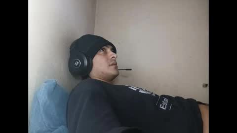 OnlyChayno online show from May 15, 2026, 3:46 am
