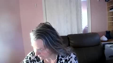 chealsiek online show from June 8, 2026, 7:14 pm