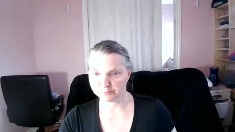 chealsiek online show from June 10, 2026, 2:05 pm
