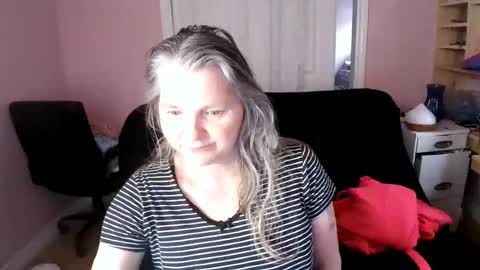 chealsiek online show from June 12, 2026, 1:54 pm