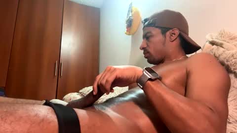 Snapshot of checar14 chatting on April 29, 2026, 1:37 pm checar14 online show from April 29, 2026, 1:37 pm