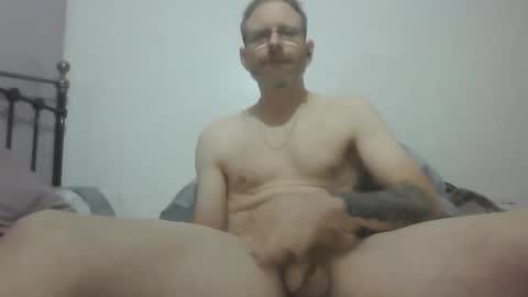 Snapshot of cheeky19841 chatting on October 24, 2025, 7:43 pm cheeky19841 online show from October 24, 2025, 7:43 pm