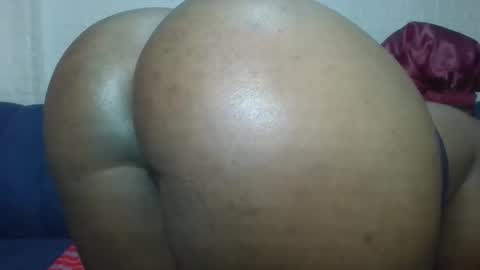 cheeky_charms online show from February 12, 2026, 3:51 pm