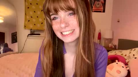 cheekykatx online show from October 27, 2025, 6:12 pm