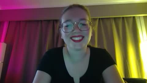 CheekyNightOwl online show from September 8, 2025, 9:36 pm