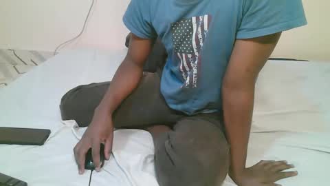 Snapshot of chekyboys_ chatting on October 20, 2025, 6:25 am chekyboys_ online show from October 20, 2025, 6:25 am