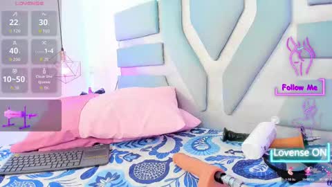 Snapshot of chel_18 chatting on September 15, 2025, 8:20 pm chel online show from September 15, 2025, 8:20 pm