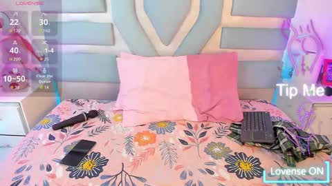 Snapshot of chel_18 chatting on October 27, 2025, 8:02 pm chel online show from October 27, 2025, 8:02 pm