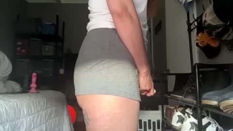 Snapshot of chelarose chatting on March 6, 2026, 2:57 pm chelarose online show from March 6, 2026, 2:57 pm