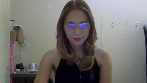 Snapshot of chelly4u69 chatting on October 2, 2025, 4:41 am chelly4u69 online show from October 2, 2025, 4:41 am