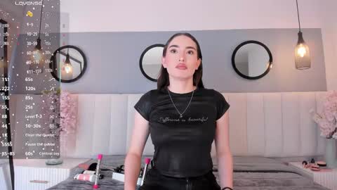 Snapshot of chelsea_bolton_ chatting on March 1, 2026, 1:02 pm chelsea_bolton_ online show from March 1, 2026, 1:02 pm