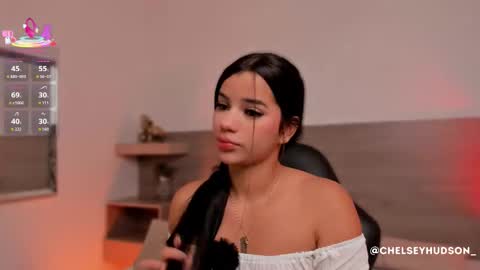 chelsey_hudson online show from December 3, 2025, 12:36 pm