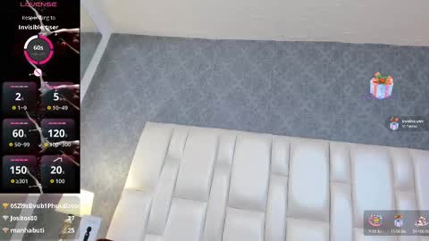 Snapshot of chelseylewis chatting on October 14, 2025, 9:48 pm CHELSEYLEWIS online show from October 14, 2025, 9:48 pm