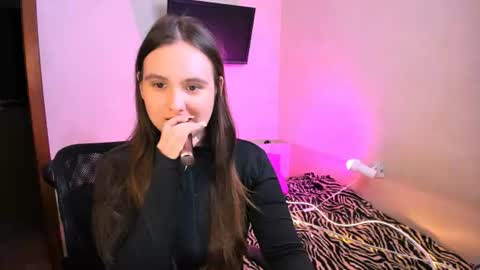 Snapshot of chelsyluxex chatting on July 19, 2026, 10:19 am Chelsy Luxe online show from July 19, 2026, 10:19 am